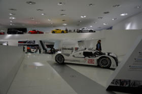 Porsche Museum auto-emotin.net