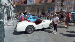 Reutlinger Oldtimertag 2022 Youngtimer und Oldtimer auf dem Reutlinger Marktplatz. auto-emotion.net