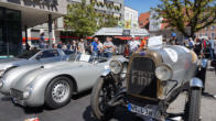 Reutlinger Oldtimertag 2022 Youngtimer und Oldtimer auf dem Reutlinger Marktplatz. auto-emotion.net